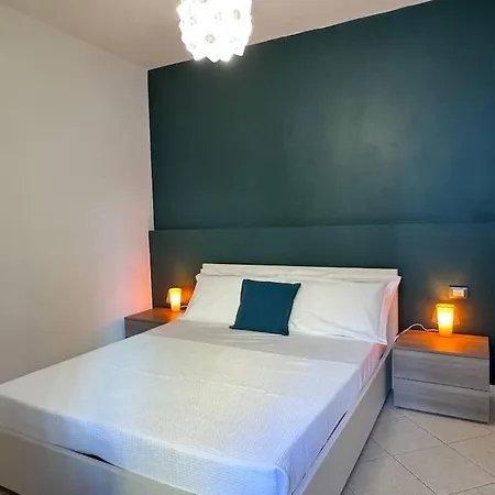 Theone Sun 'n Sea Apartman La Spezia